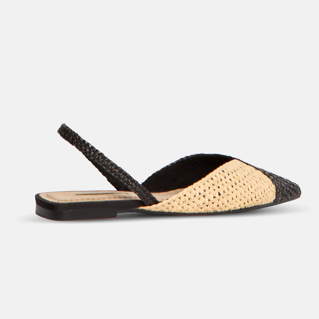 Sandalias de rafia tejida
Sandalias elegantes y cómodas
Calzado de verano sofisticado
Sandalias slingback
Sandalias con punta negra
Calzado femenino versátil
Sandalias de tonos neutros
Sandalias ligeras para el verano
Moda en sandalias 2025
Sandalias para vacaciones
Calzado fresco y elegante
Sandalias con ajuste perfecto
Sandalias cómodas y estilizadas
Tendencias en calzado de verano
Sandalias para el día a día
Sandalias para ciudad y playa
Moda femenina 
Sandalias casuales